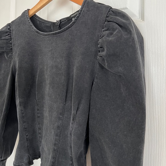 Black jean Blouse, long sleeve size Small - Picture 2 of 8